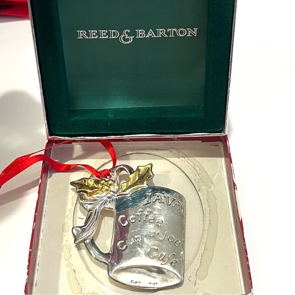 Reed & Barton Vintage Coffee Cup Christmas Ornament. Silver Plated. - Picture 3 of 11